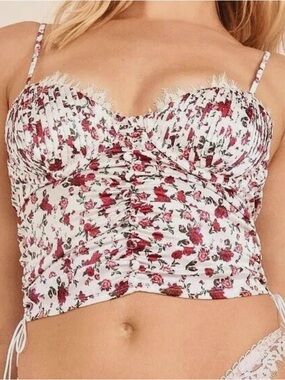 VS For love and lemons (L) pink rose crop spaghetti strap top Melrose Bralette